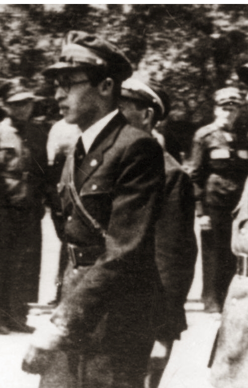 1943